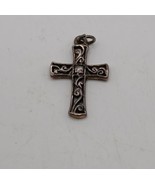 PendantVintage Ornate Silver Tone Cross Pendant Religious  Fashion Jewelry - $28.06 CAD