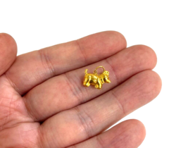 Cute tiny   18K GOLD Puppy Dog charm / pendant #53 - £59.35 GBP