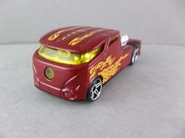 Hot Wheels 2006 Qombee Red With Flames Diecast Vehicle - $5.00