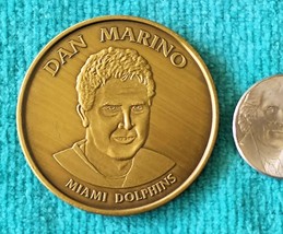 DAN MARINO - NFL&#39;s ALL-TIME LEADING PASSER COMMEMORATIVE COIN - VERY, VE... - £5.41 GBP