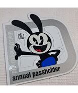 Walt Disney World Annual Passholder Oswald Magnet Lucky Rabbit silver 2023 - $408.60 MXN