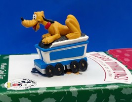 Hallmark Merry Miniatures Pluto&#39;s Coal Car 2nd of 5 Figurine Mickey Express 1998 - £3.98 GBP