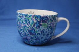 &quot;Lilly Pulitzer&quot; Coffee Mug Blue /Green Floral with Silver Trim 12 oz. Lion Face - £4.34 GBP