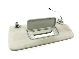 2018-2024 Chevy Traverse LT RH Passenger Sun Visor W/ Bracket &amp; Harness OEM - €50,61 EUR