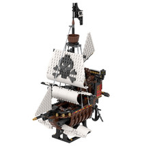 Sky Pirates Skeleton Ship Flying Pirate Ship with Display Stand 662 Pieces - £35.61 GBP