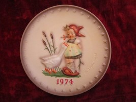 1974 Goebel Hummel collector plate GOOSE GIRL - £21.68 GBP