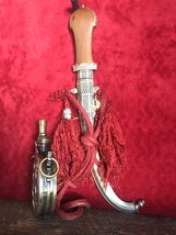 Extremely Rare Moroccan set containing Koummya Jambiya Dagger and a gunpowder fl - £639.48 GBP