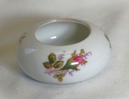 Porcelain Trinket Bowl Rose Designs Gold Trim - £13.22 GBP