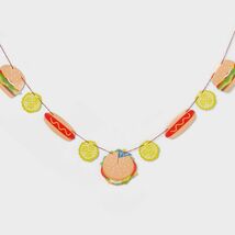 Sun Squad™ 72" Hot Dog Hamburger Paper Garland Party Decorations - €1,66 EUR Sun Squad™ 72" Hot Dog Hamburger Paper Garland Party Decorations - €1,66 EUR
