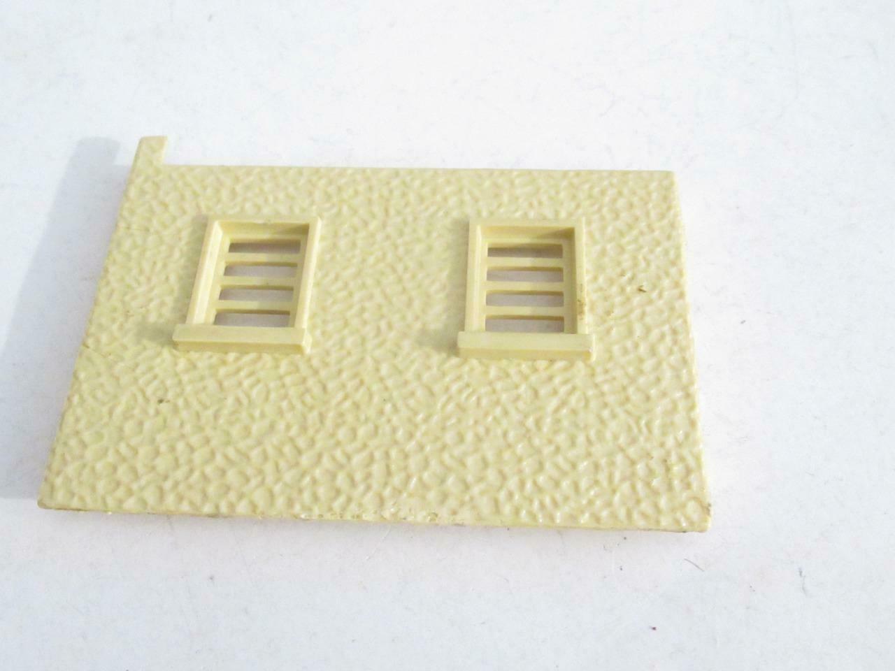 VINTAGE PLASTICVILLE -  027 -TAN BUILDING SIDES (2) - 2 1/2&quot; X 4&quot;- GOOD ... - $5.37