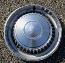 One genuine 1968 Chevy Impala 14 inch hubcap wheel cover - £18.11 GBP