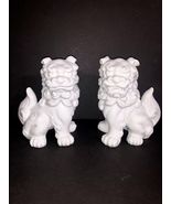 Vintage JAPAN White Foo Dogs 6.5&quot; Tall Guardian Lions PAIR Porcelain - $77.38