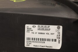 09-11 Volkswagen VW Tiguan Headlight Xenon HID AFS Set L&R image 8