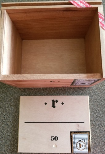 Illusione Brand ~ Empty Wooden Box ~ Storage Box ~ 7" x 5.5" x 5" Item image 7