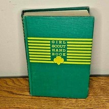Girl Scouts vintage handbook 1945 8th printing edition Scout - £7.47 GBP