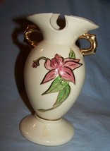 Vintage Hull Pottery 1952-54 Two-Tone Glossy Gold-Trim Woodland Vase-Lot 14-W4 - £24.20 GBP