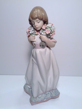 Lladro In Box 7603 Spring Bouquets Figurine Flower Girl 1987 Collector&#39;s Society - £143.21 GBP