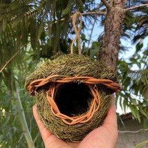 Garden Mini Hanging Hideaway Bird Nesting House Handwoven - Ideal For Sp... - $284.59 MXN