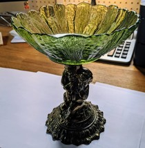 Vintage green bowl on brass boy base - £27.47 GBP