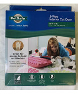 PetSafe Small 2-Way Locking Cat Door - $148.25 MXN