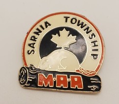 Sarnia Township Canada Military Badge Pinback Beaver Canadian MAA - £19.62 GBP