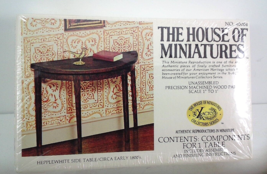 The House of Miniatures Hepplewhite Side Table #40004 - Circa Early 1800&#39;s - £7.91 GBP
