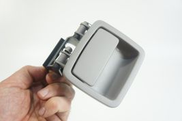 2011-2016 BMW 535I 550i GT right trunk access panel cover handle lever 7... - €17,06 EUR