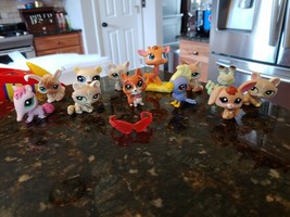 Lot 12 Littlest Pet Shop Animals Cat Crab Ant Eater Rabbit Giraffe Cockatoo Bear - £35.09 GBP