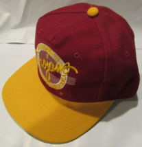 NWT NCAA The Game Circle Fitted Hat- USC Trojans Size 7 Maroon with Gold Brim - £23.63 GBP