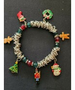 Vtg Christmas Charm Bracelet, Stretchy Beaded Christmas Bracelet.  Snowm... - $29.34 CAD