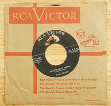 Vintage Elvis Presley RCA 45 Record 47-6420 Heartbreak Hotel Silver Line Press - £19.94 GBP
