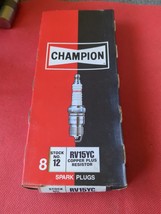 8 New Champion Spark Plugs RV15YC NOS Copper plus - $384.92 MXN