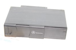 03-06 MERCEDES-BENZ S430 CD CHANGER Q4086 - $128.75