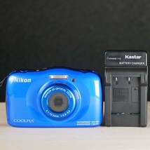 Nikon COOLPIX S33 13.2MP Waterproof Digital Camera Blue *GOOD/TESTED* - $87.07
