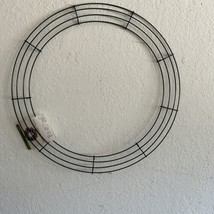 18&quot; Metal Wire Wreath Frame Form Hanger - Christmas Floral Arrangement - £3.11 GBP