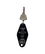 Vintage RAMADA INN Hotel / Motel Room Key &amp; Black Fob Wickliffe Ohio #142 - €15,32 EUR