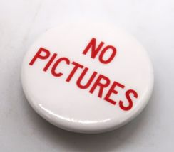 Vtg Paparazzi Press Button Pin Souvenir 1" - $8.00