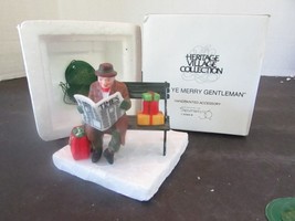 Dept 56 55409 Rest Ye Merry Gentleman Accessory Figure Heritage Village ... - $155.25 MXN
