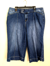 Lane Bryant Cropped Jeans Size 20 Cotton Blend Blue Medium Wash 20.5&quot; in... - $16.10