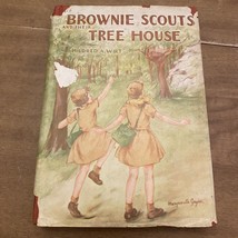 Vtg The Brownie Scouts Tree House. Mildred Wirt  HB DJ. 1951 - £7.11 GBP