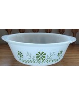 Vintage Glasbake ~ Baking Dish ~ White Green Daisies ~ J-2600 ~ 1.5 Quart - $35.56 CAD