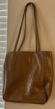 Bueno brown Carryall ostrich tote bag - $591.12 MXN