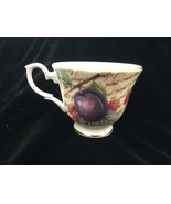 Parchment Fruit Duchess Fine Bone China Made in England Tea Cup only purple - $173.54 MXN