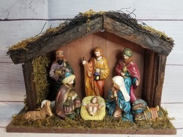 Nativity Creche with 10 Holy Family Animal Figurines Stable 13 x 9 x 4.75in Wood - £34.75 GBP