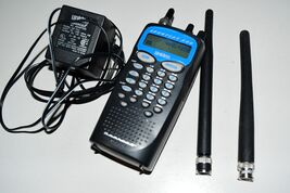 Uniden Bearcat Sportcat 200 Scanner w Battery/ plug and antenna- - TESTE... - $57.60