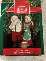 Hallmark Ornament Popcorn Party Mr. and Mrs. Claus 1990 Very Nice In Box - £13.82 GBP