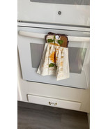 Reinventing Kitchen Towels, oven mitts &amp; pot holders Arragements - $17.82 CAD