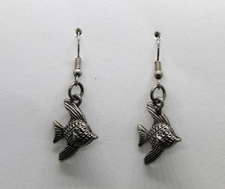 Angel Fish Earrings - $104.51 MXN