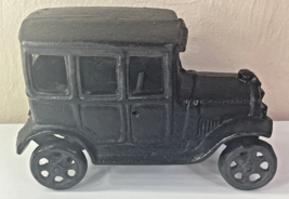 Vintage Antique Cast Iron Model T Ford Sedan Toy Car Collectible - $41.58