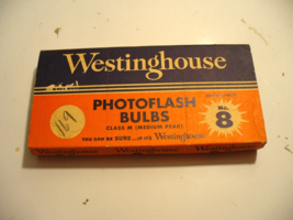 VINTAGE No. 8 Westinghouse Photoflash Bulbs [12 Bulbs, In Box] - £7.40 GBP